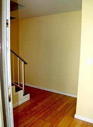 4th image of 18124 Killion St Unit 1
