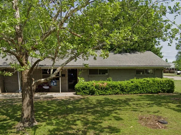 900 N Linda Ave, Ada, OK 74820