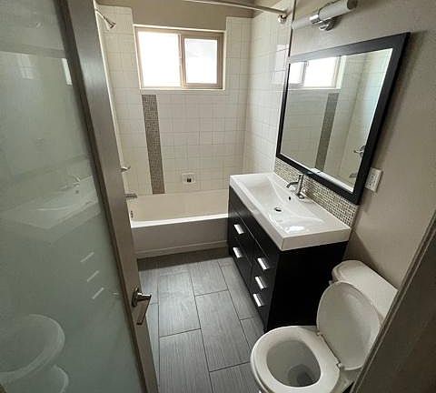 5th image of 1837 N La Brea Ave APT 4