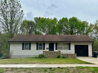 3301 E 107th Ter, Kansas City, MO 64137