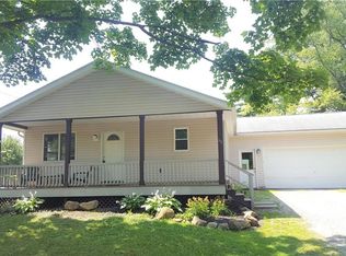 60 Turner Dr, Chardon, OH 44024