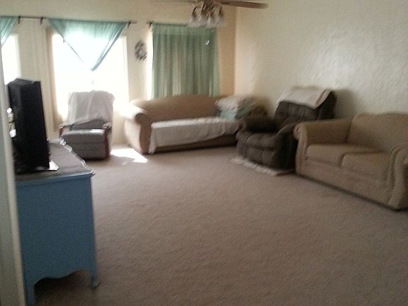 3rd image of 12161 S Sandra Ave