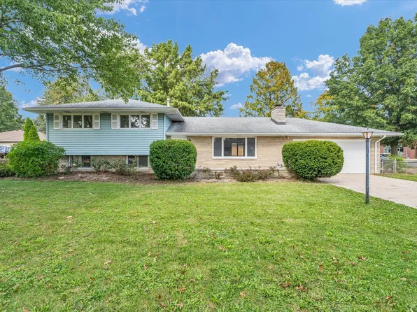 604 Eliot Dr, Urbana, IL 61801