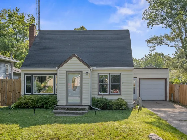 1424 West St, Muskegon, MI 49442