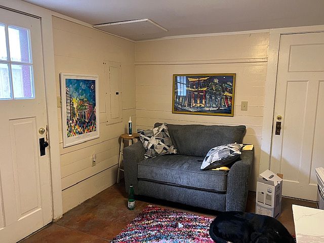 1st image of 4632 Palmyra St