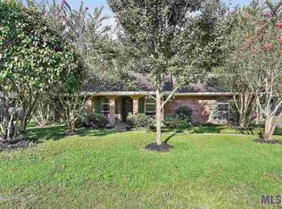 26155 Shadow Brook Ave, Denham Springs, LA 70726