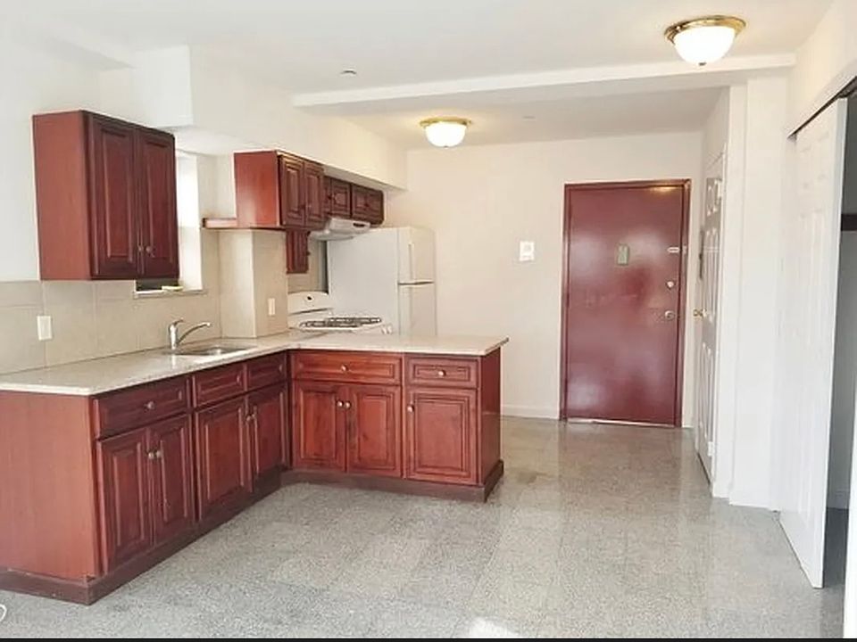 1st image of 27-35 21st St #3BB