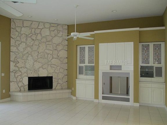 3rd image of 2938 Dick Wilson Dr