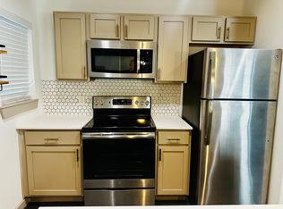 Chateau Victor, Dallas, TX 75214