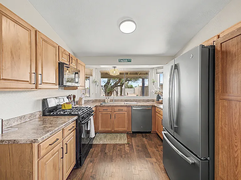 5871 N Edenbrook Ln — Photo 12