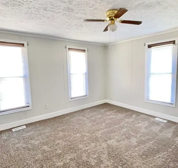 613 Oregon St — Photo 10