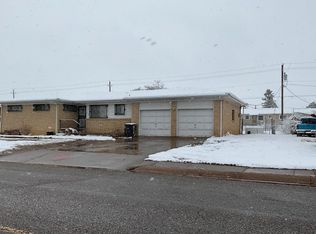 706 Lee Dr, Las Vegas, NM 87701