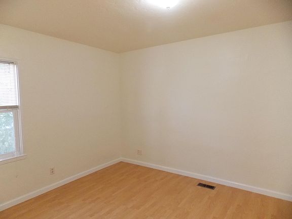 4th image of 1237 Arkansas St