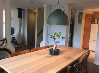 1786 Esquimalt Ave #3, West Vancouver, BC V7V1R8