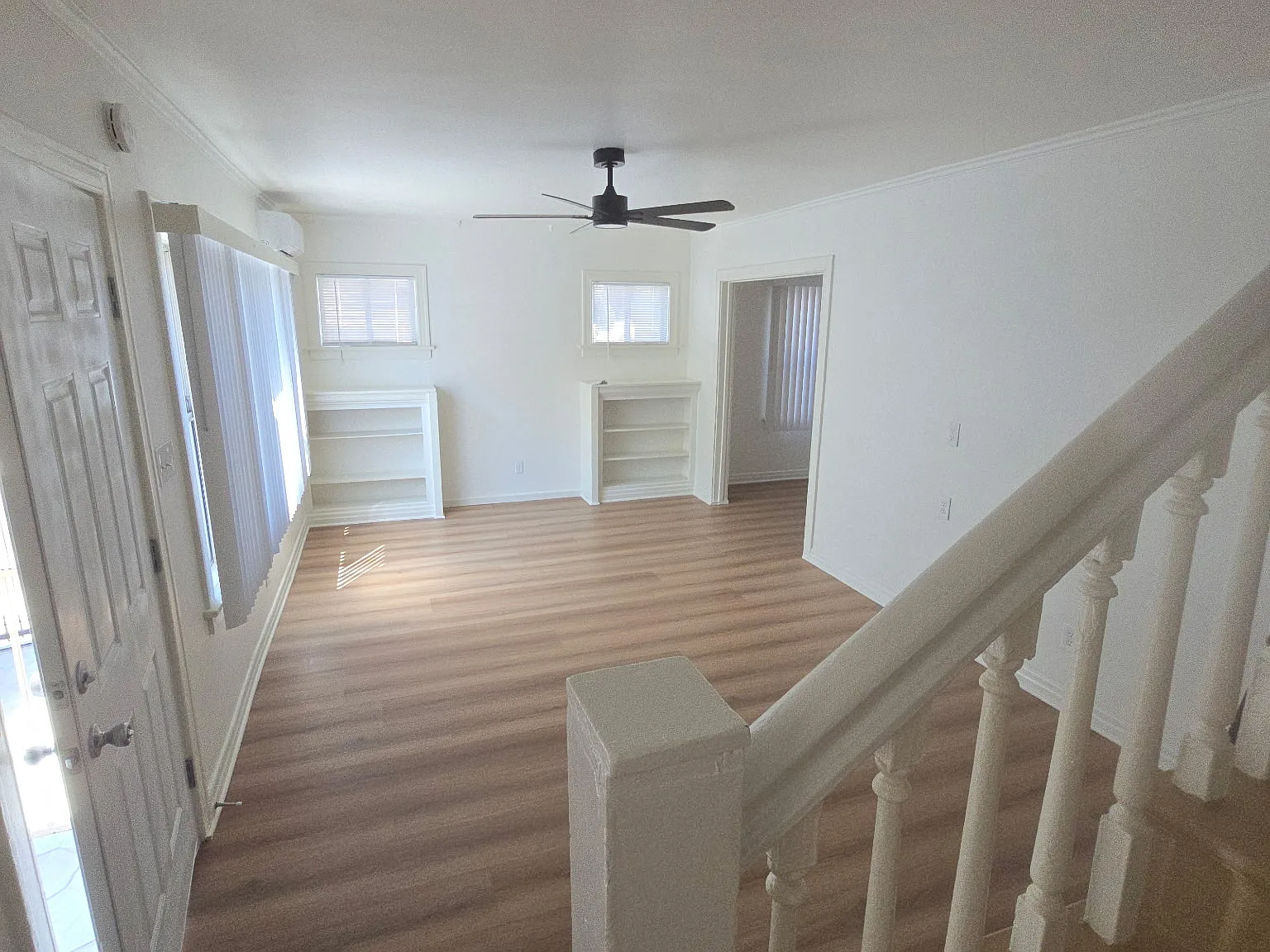 2 bed, 1.5 bath, 1200 sqft, $2,950 — Photo 3