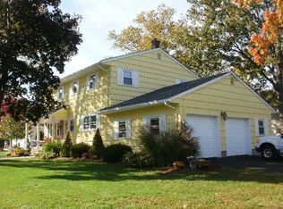 46 Dietz Ct, New Milford, NJ