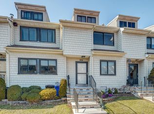 245 Signs Rd APT D, Staten Island, NY 10314