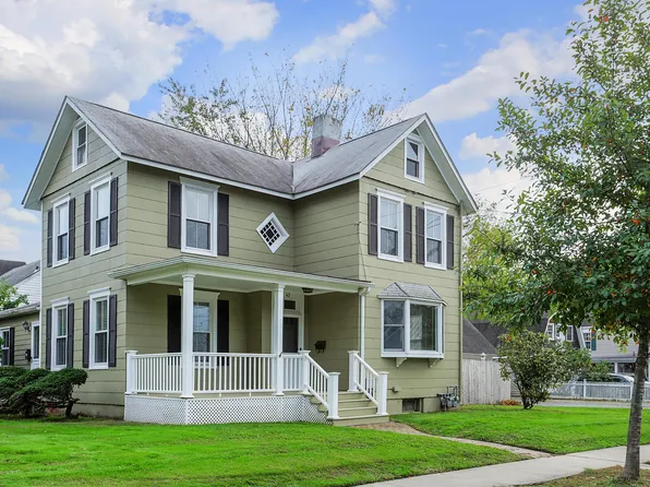 43 Tower Hill Avenue, Red Bank, NJ 07701