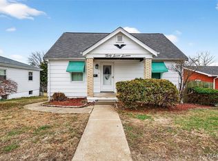 3716 Bobring Ave, Saint Louis, MO 63125