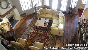3rd image of 15127 Oak Briar