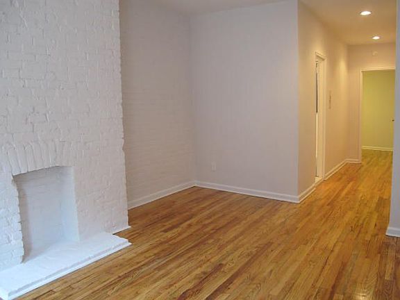 4th image of 443 W 56th St APT 4B