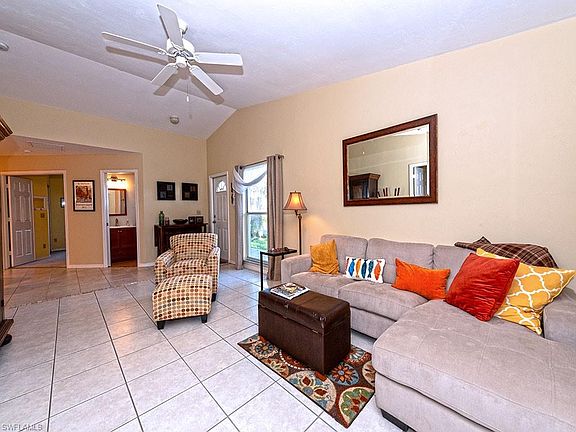 3rd image of 12355 Londonderry Ln