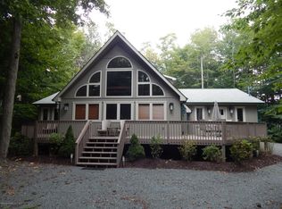 1206 Clear Pond Rd, Pocono Pines, PA 18350