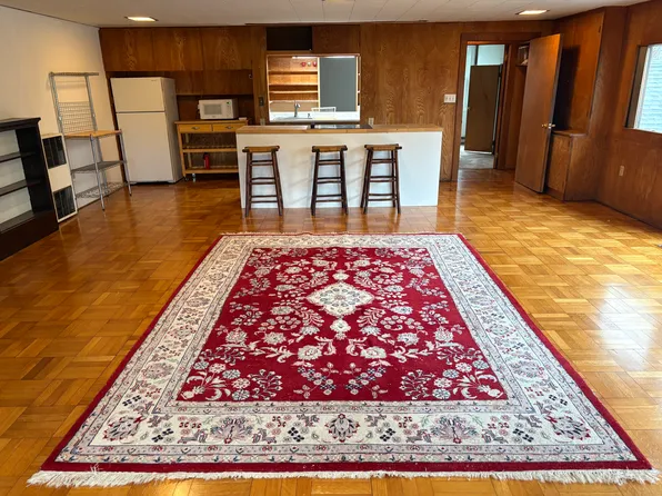 35C Hasbrouck Ln, Woodstock, NY 12498