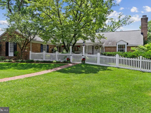 3802 Chatham Rd, Ellicott City, MD 21042