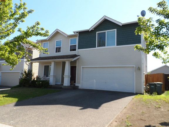 3rd image of 9907 196th Ave E