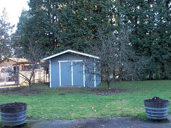 5th image of 13503 NE 186th St