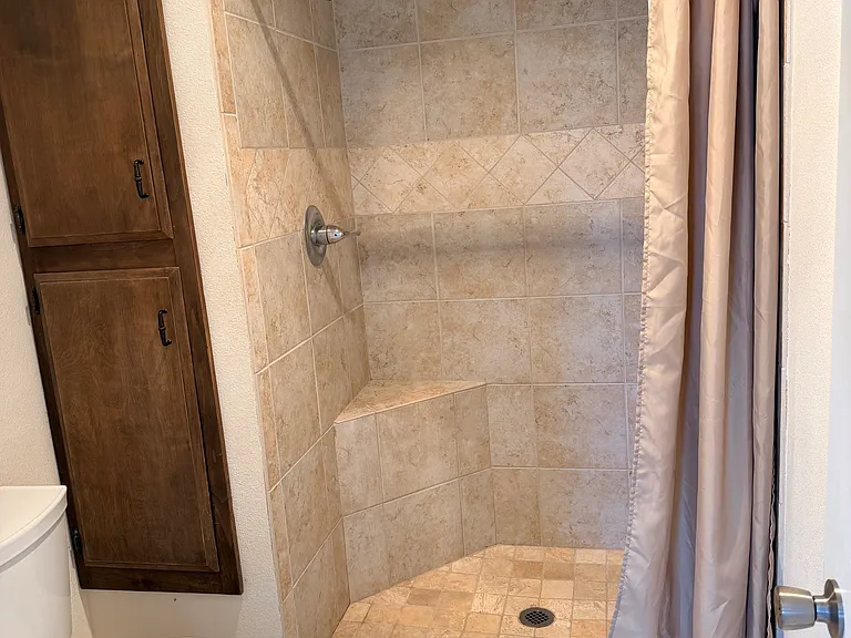 2126 Kingston Dr — Photo 11