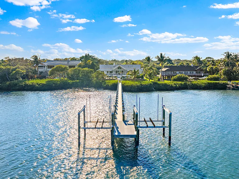 116 S Sewalls Point Rd — Photo 87