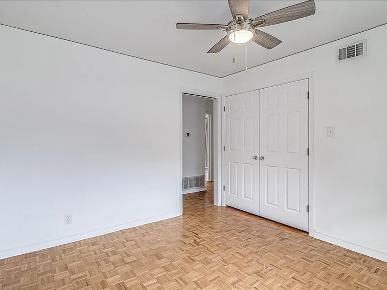 1022 Herndon St — Photo 29