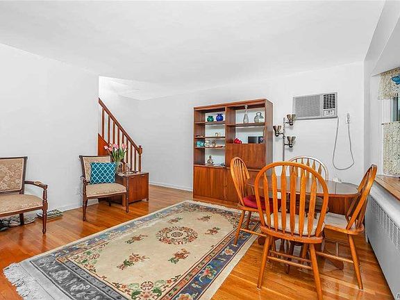 5th image of 605 Stewart Ave