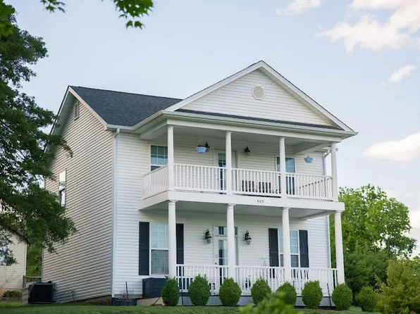 405 Evans Dr, Lexington, VA 24450