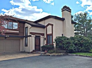 606 Sayre Dr, Princeton, NJ 08540