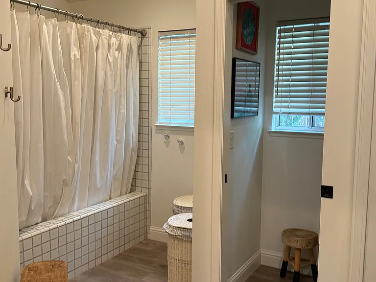 1721 Lakeshore Dr — Photo 16