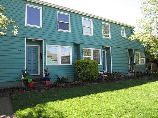 1st image of 6909-6923 N Vancouver Ave