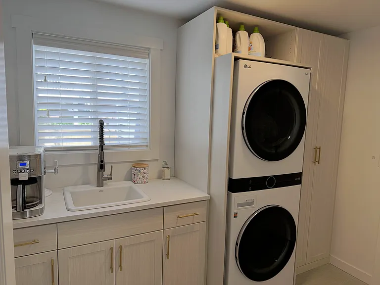 535 NW Datewood Dr — Photo 16