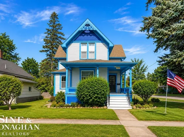 500 S 4th St, Saint Clair, MI 48079