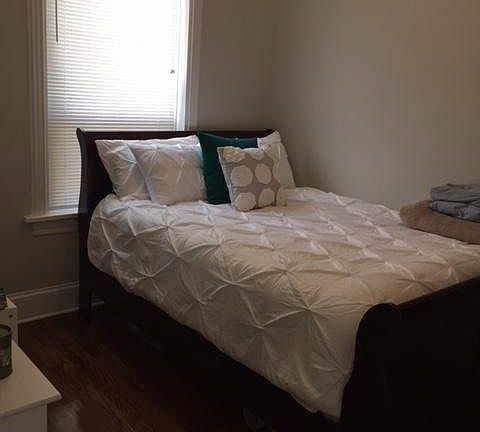 3rd image of 3521 N Wilton Ave #2FF