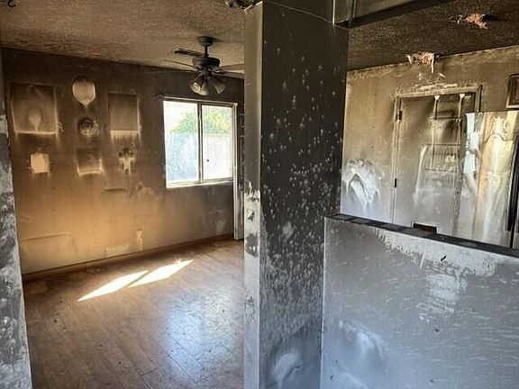 3rd image of 6991 Clark Hills Dr NE
