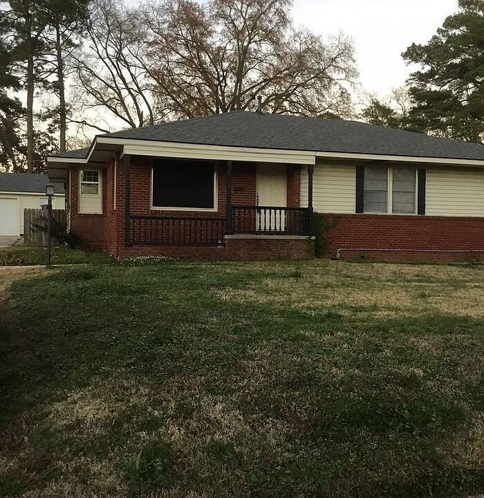 2nd image of 224 Wilder Pl