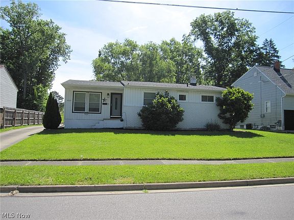 2nd image of 4329 N Gilwood Dr