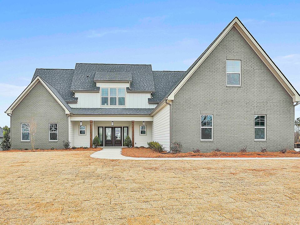 1st image of 284 Grove Park #16