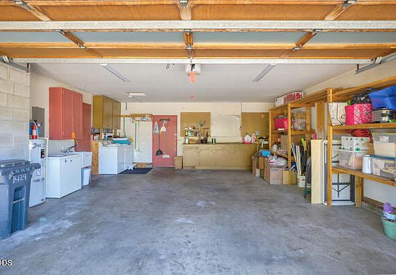 3rd image of 1429 NE Meier Dr
