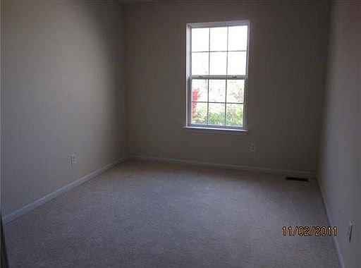 5th image of 13534 Pinewood Ln