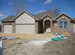 3109 Oakbrook Way, Bay City, MI 48706