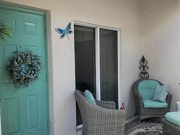 5th image of 2410 Aragon Blvd Unit 2